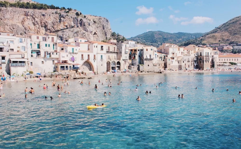 How Can Families Spend Time in Sicily?