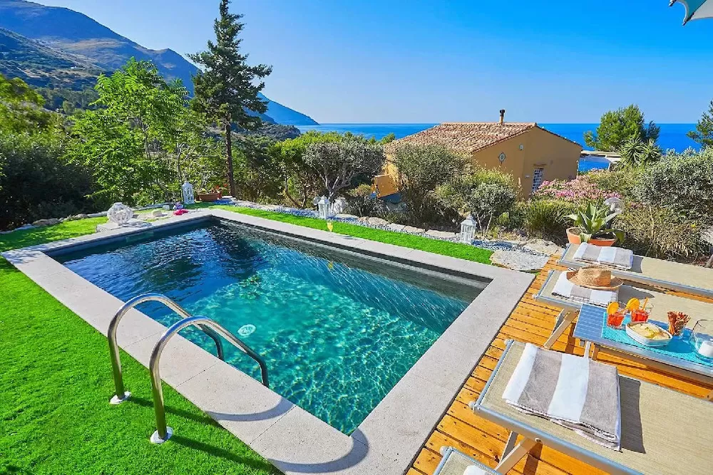 The Best Private Pools in Sicily's Finest Luxury Villas