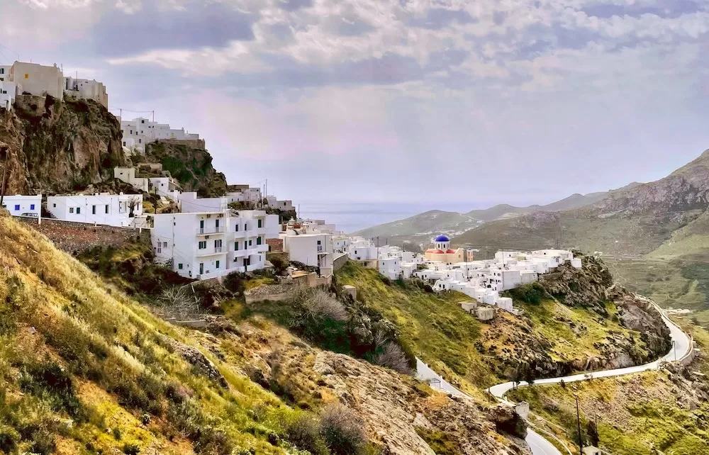 10 Beautiful Must-See Greek Islands