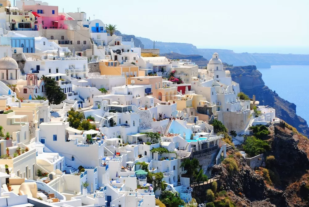 The Most Memorable Towns Among The Greek Islands