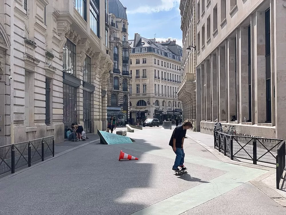 The 7 Coolest Paris Skate Parks