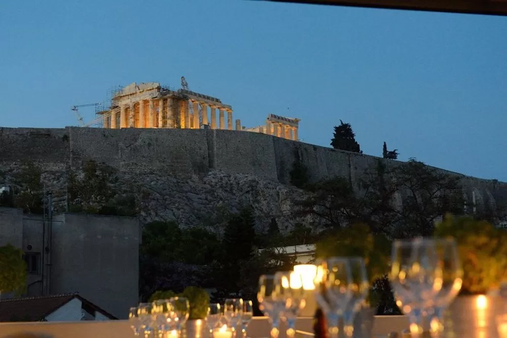 What are The Best Traditional Greek Restaurants in Athens?