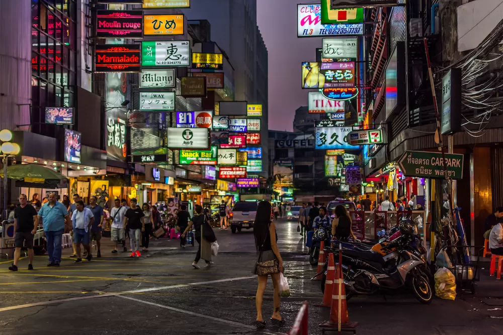 The Best Hotspots to Experience Nightlife in Bangkok