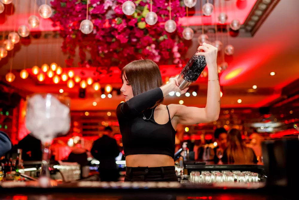 The Top Five Bars in Cannes