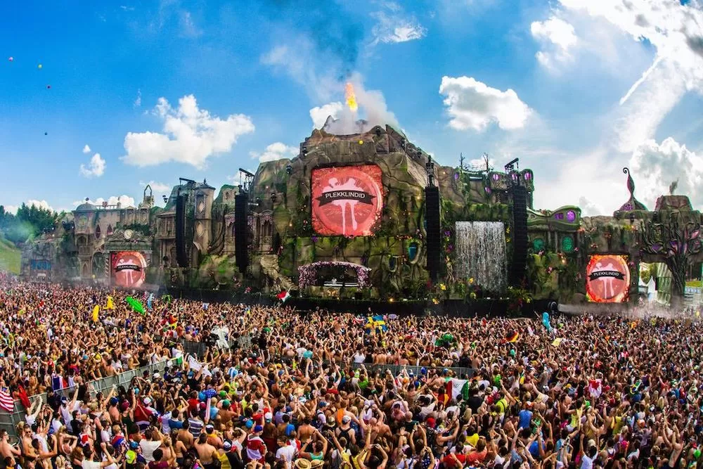 Why You Should Go To Tomorrowland At Least Once