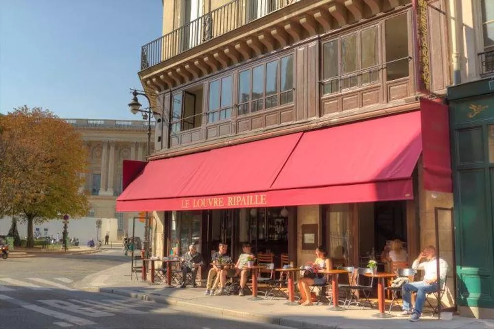 Bistros in Paris: The Best Near The Louvre