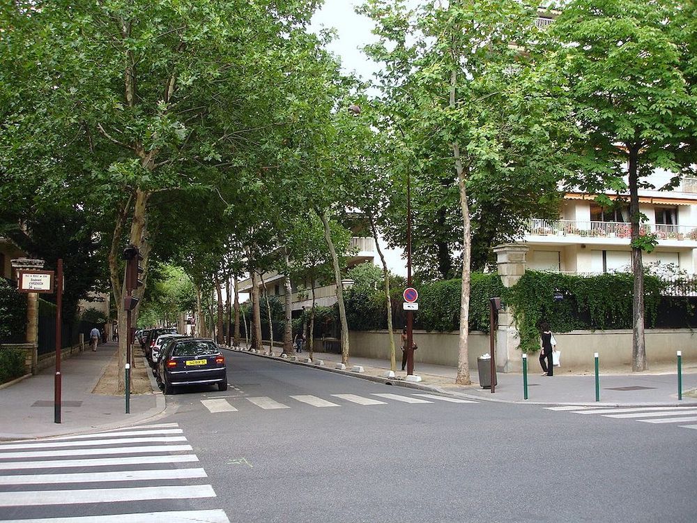The Chicest Neighborhoods in The Paris Suburbs