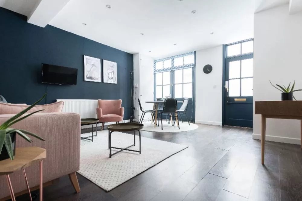 Our Best Luxury Apartments in Popular London Neighborhoods