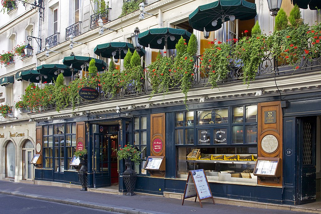 Discover The Most Historic Cafes in Paris