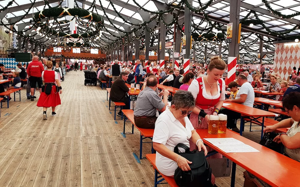 9 Tips for Going to Oktoberfest in Germany
