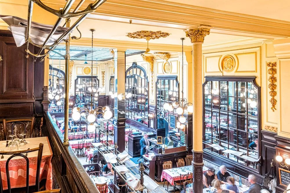 Where to Have Christmas Dinner in Paris