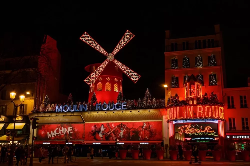 Where to Have Christmas Dinner in Paris
