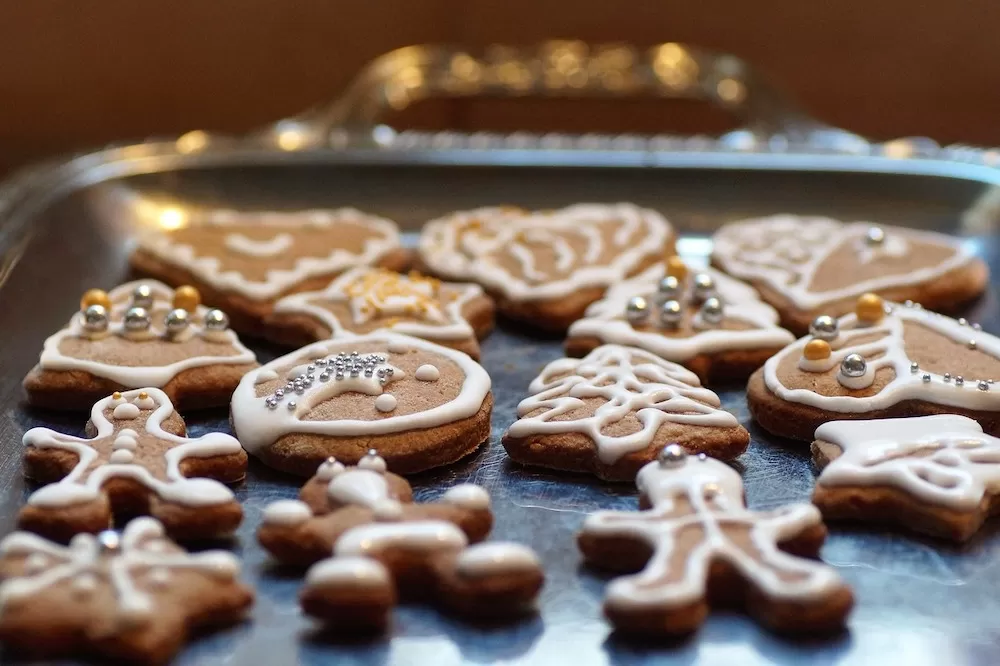 The Sweetest Christmas Treats from Around The World