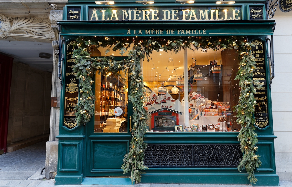 What is Christmas in Paris Really Like?