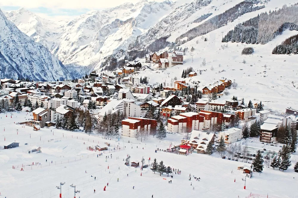 Follow These Tips When You Travel to Ski Resort Towns