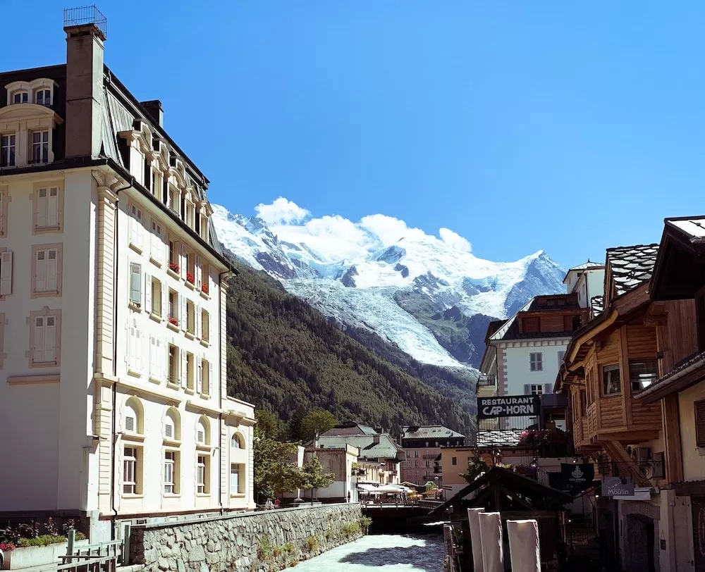 The 10 Best Ski Resort Towns in The World