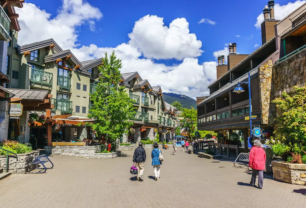The 10 Best Ski Resort Towns in The World