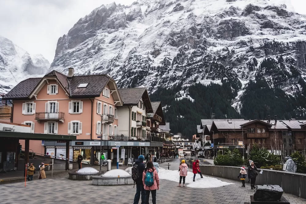 What to Remember About Visiting Ski Resort Towns