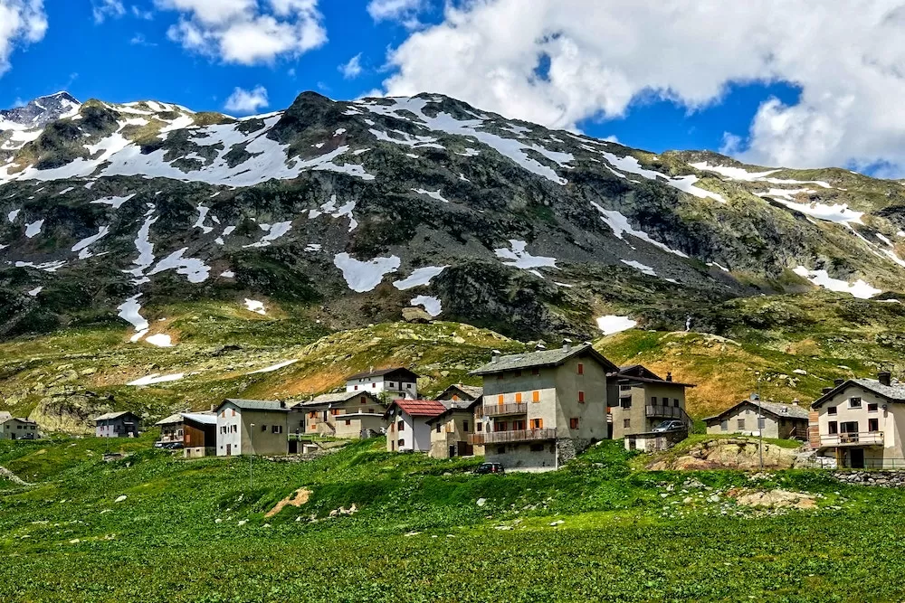 Discover The Best Towns in The Swiss Alps