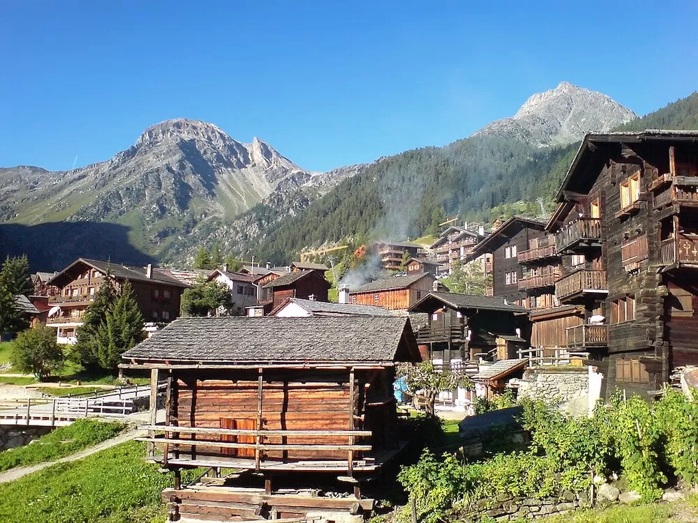 Discover The Best Towns in The Swiss Alps