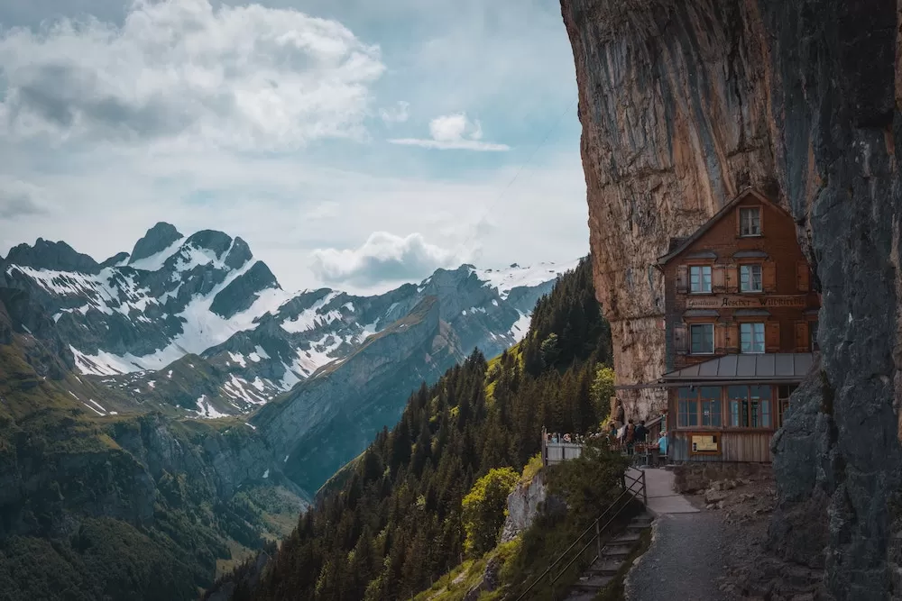 An Instagram Guide to The Swiss Alps