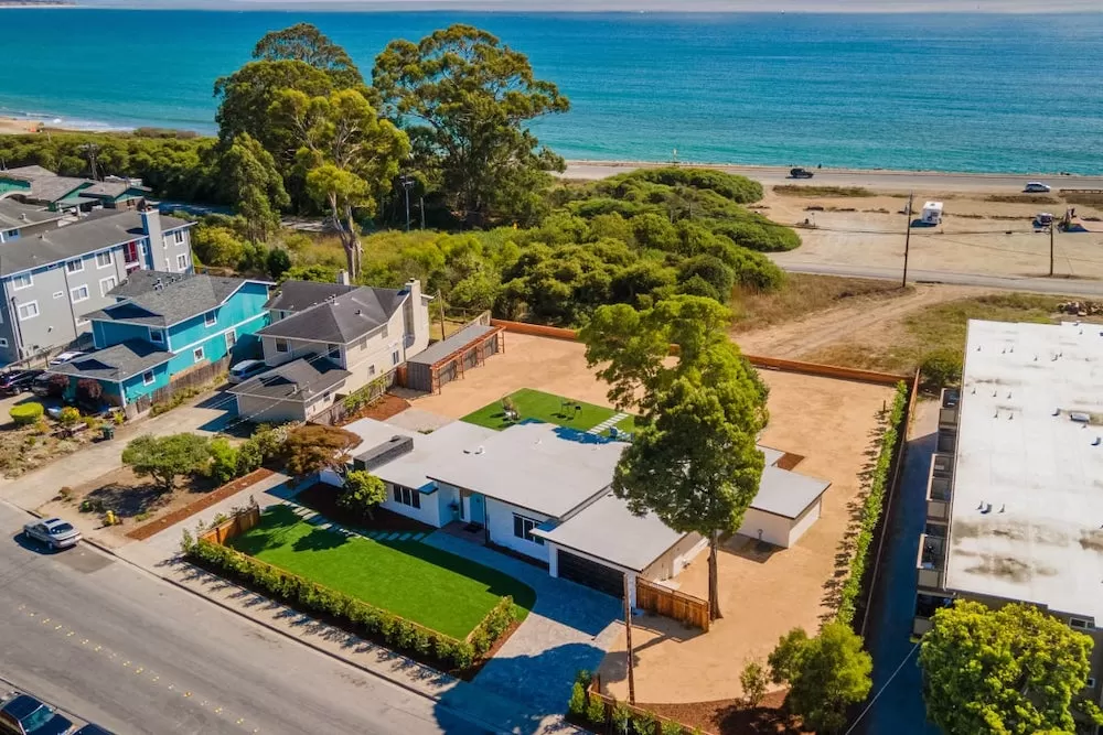 Check Out These 8 Dreamy California Beach Houses