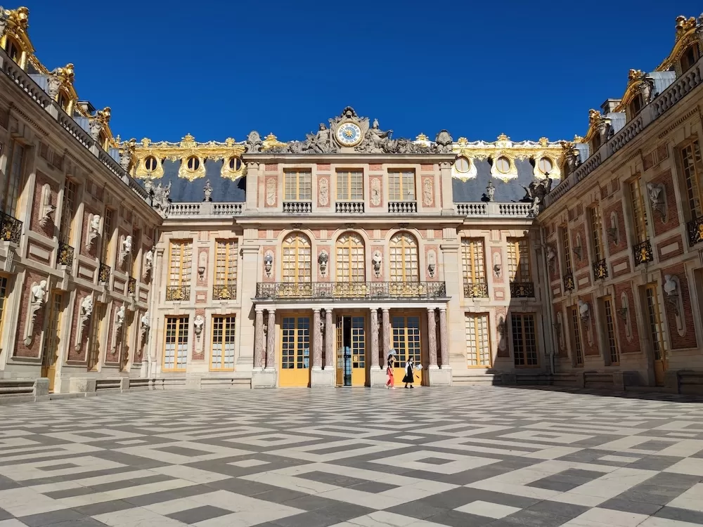 Dare to Visit These 10 Haunted Places Throughout France