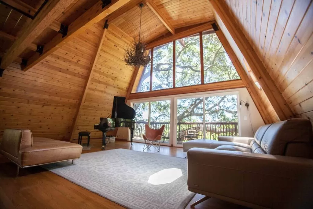 Escape to These Luxurious Mountain Homes in California