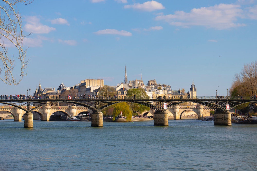 Check Out These Underrated Romantic Spots in Paris