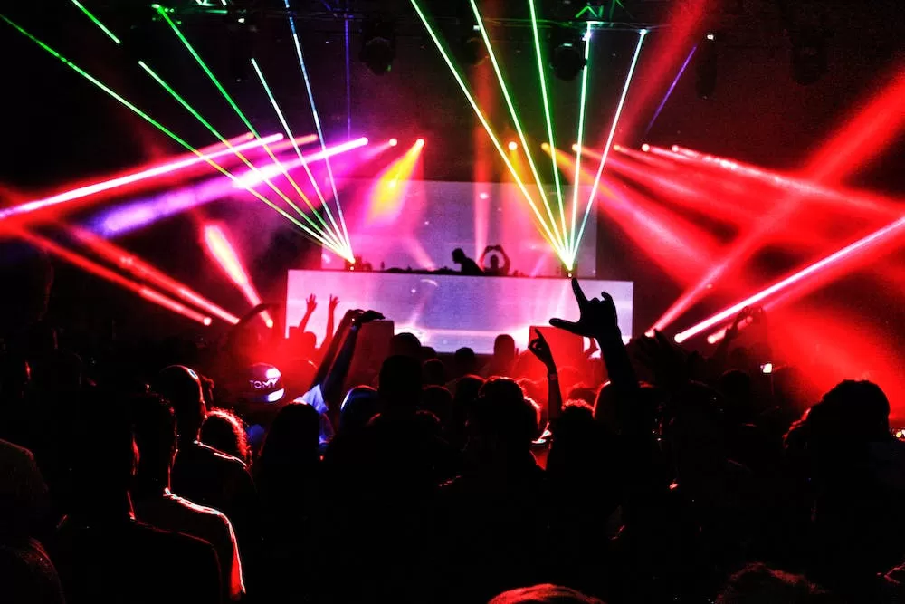 Check Out These Cool Clubs in Paris