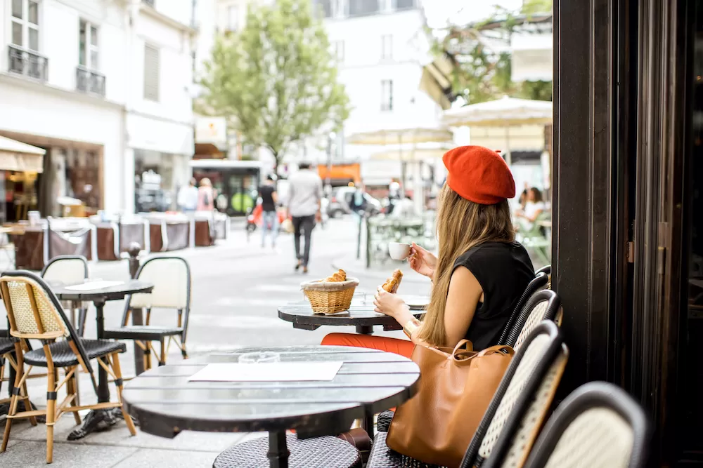 Cafes in Paris: The 7 Best in The Paris Suburbs