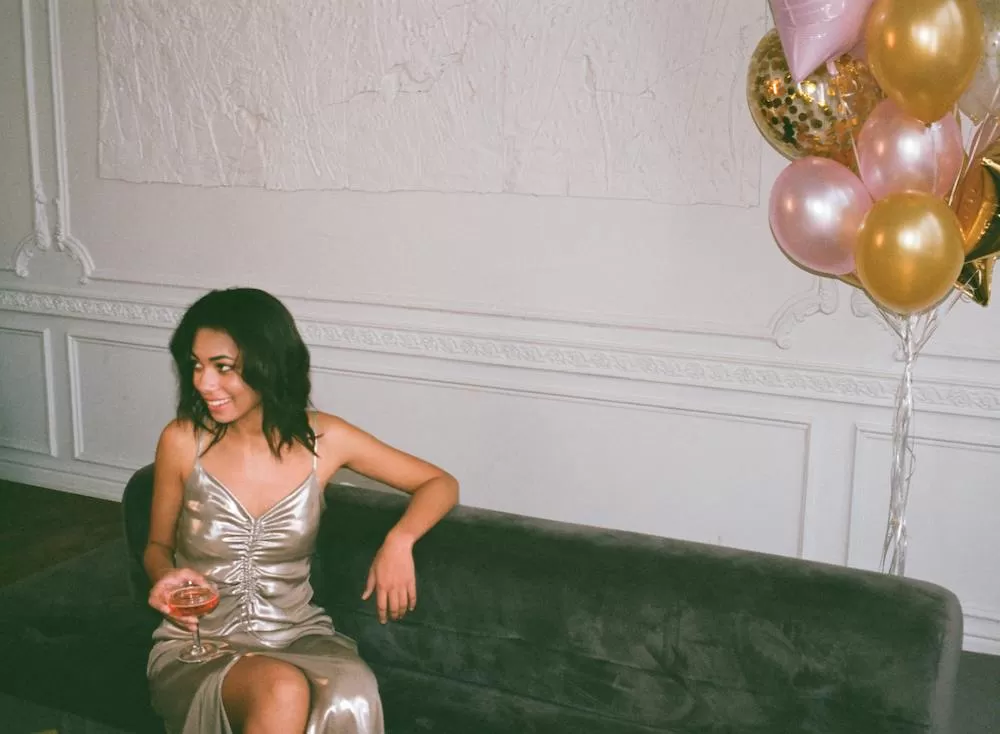 Follow These Tips When You Host a Soirée in Paris