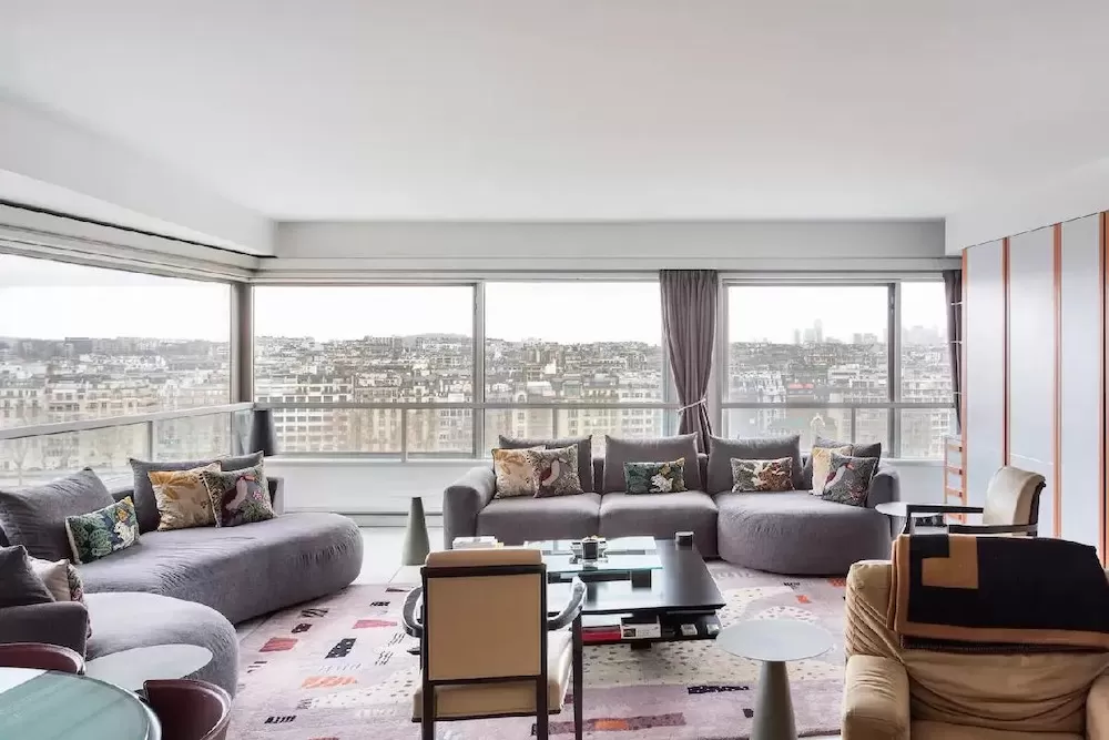 8 Luxury Apartments in Paris with Spacious Living Rooms