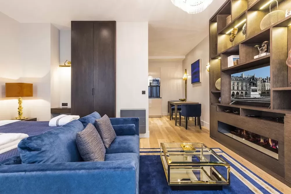 7 Exquisite Paris Apartments with a Hotel-Like Quality