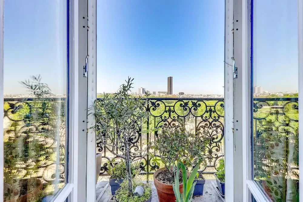 Chic Paris Luxury Apartments with The Best Terraces