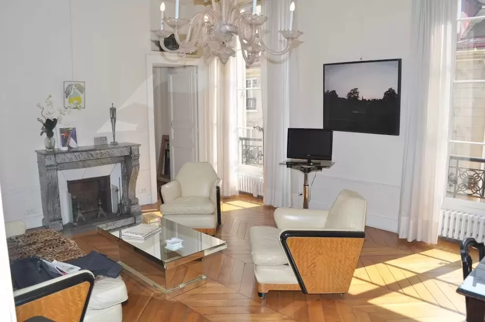Our Most Romantic Luxury Homes in Saint-Germain-des-Prés