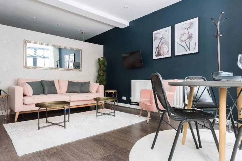 The 7 Perfect Long-Term London Luxury Homes to Rent with Your Family