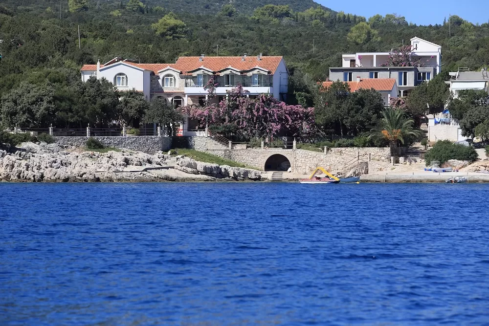 Check Out These 7 Seaside Luxury Apartments in Croatia