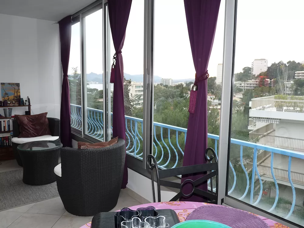 Enjoy The View from The Terrace in These French Riviera Homes