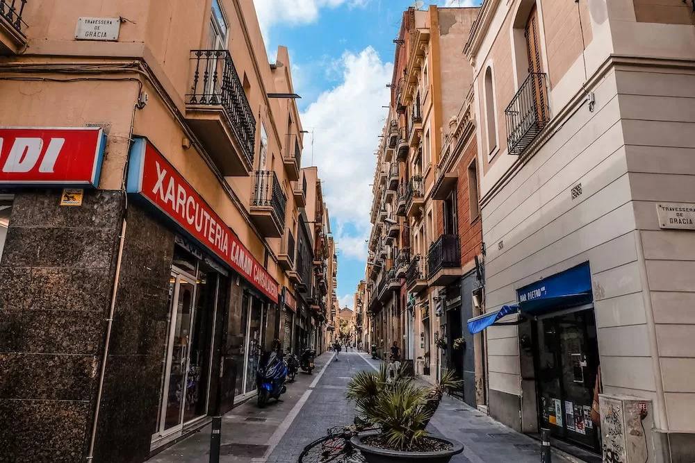 What to Know About La Vall d'Hebron in Barcelona