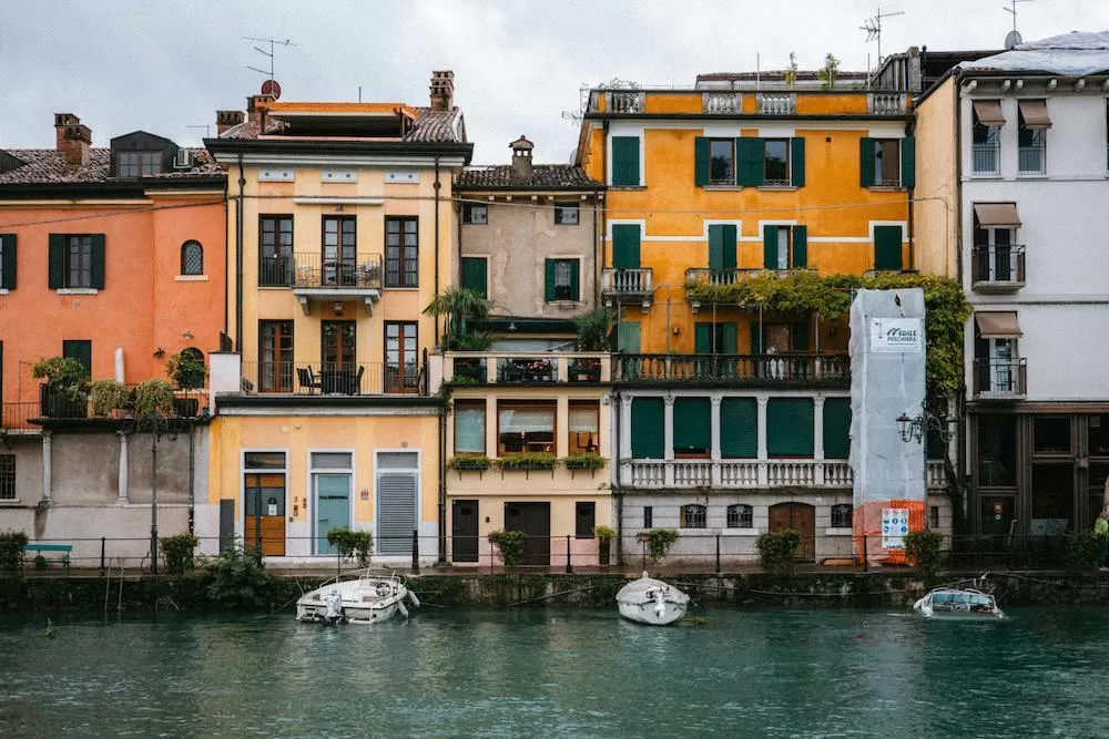 Learn All About Navigli in Milan