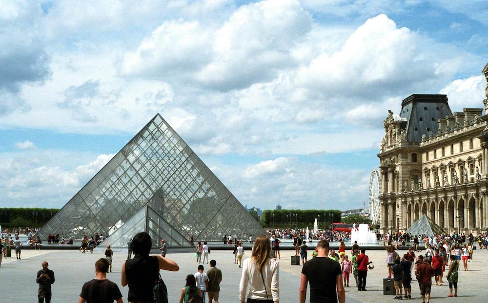 Here’s What I Do When I Visit The Louvre