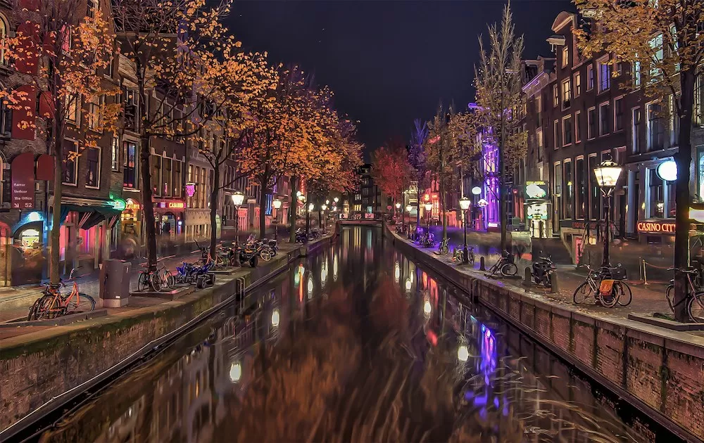 Learn All About De Wallen in Amsterdam