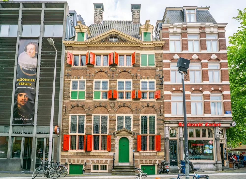 What to Know About Jodenbuurt in Amsterdam