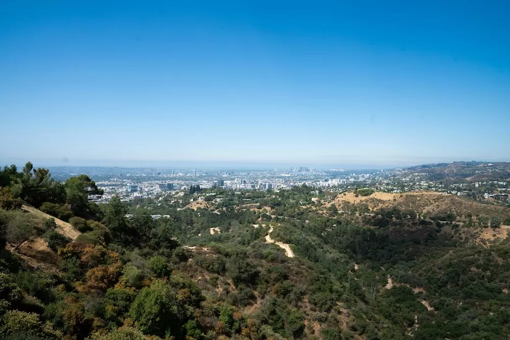 Discover Woodland Hills in Los Angeles