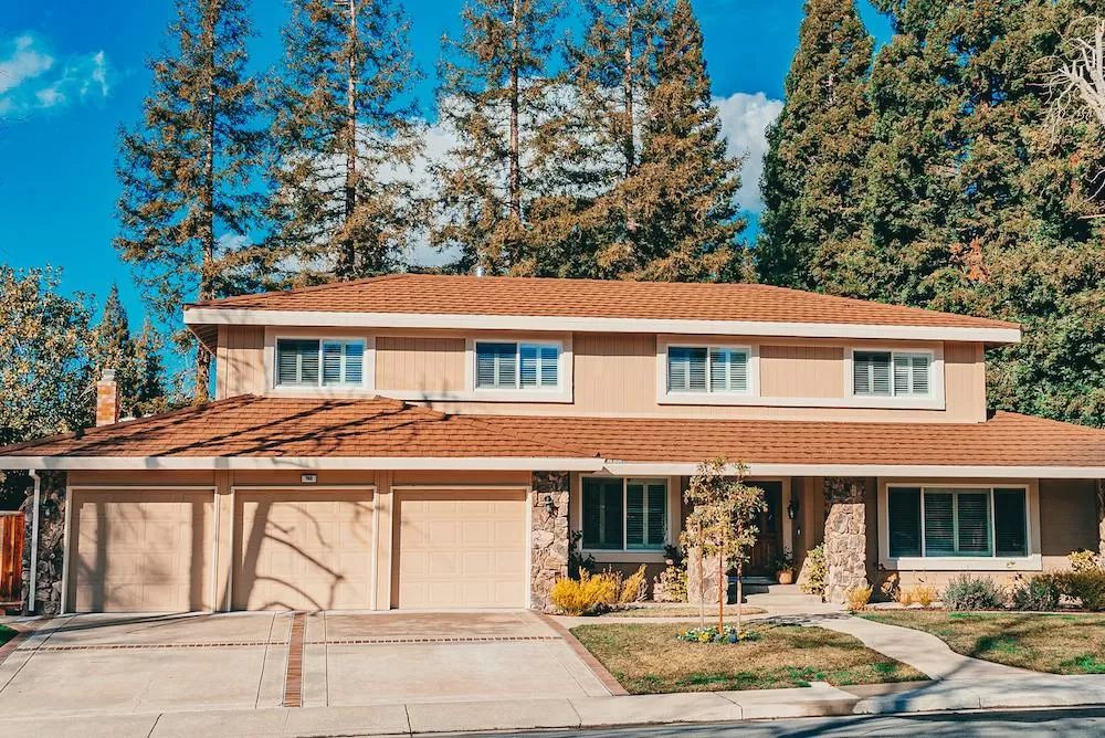 Discover Woodland Hills in Los Angeles