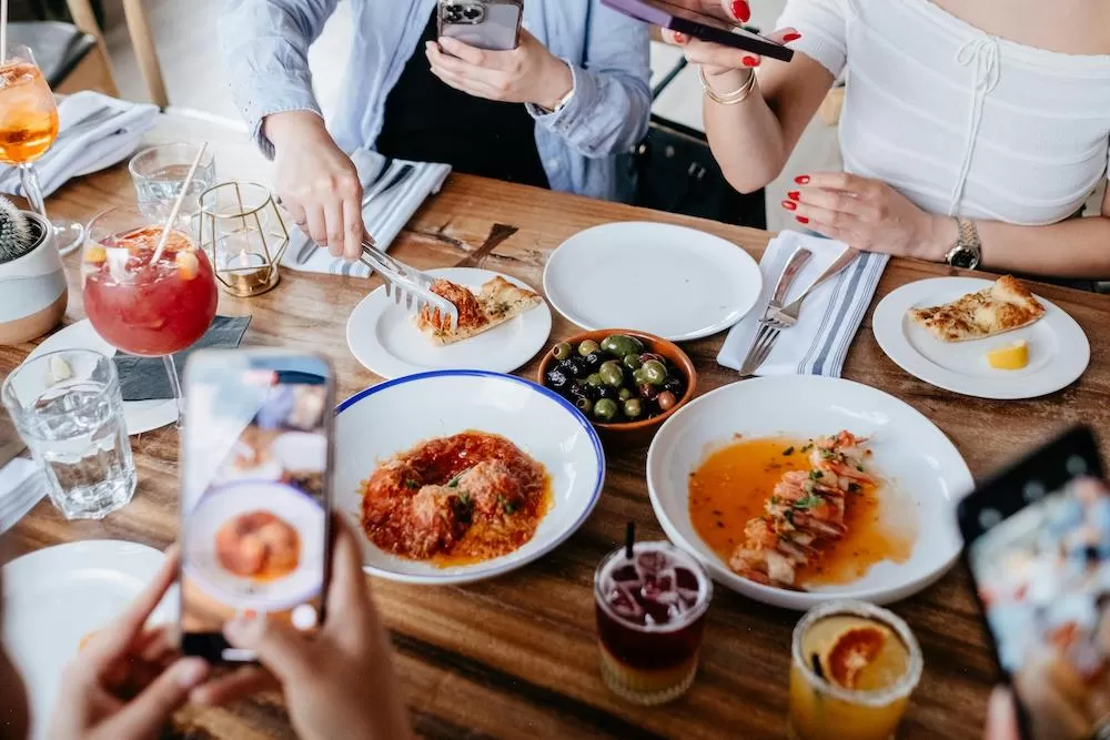 The Pros & Cons of Eating Out in San Francisco