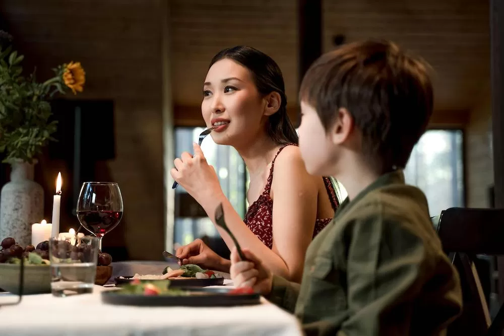 The Pros & Cons of Eating Out in Miami