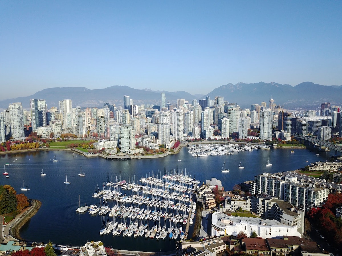 Vancouver: City Travel Guide