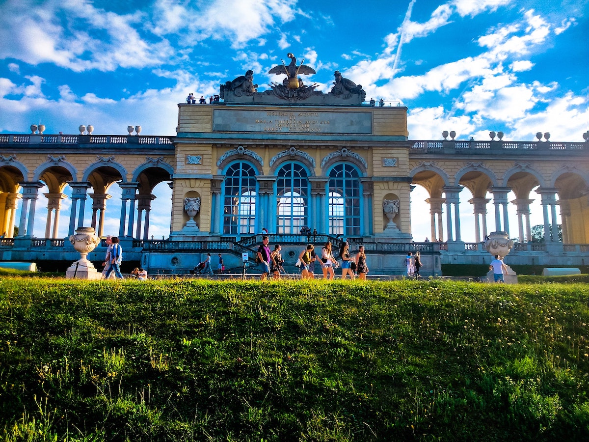 Vienna: City Travel Guide